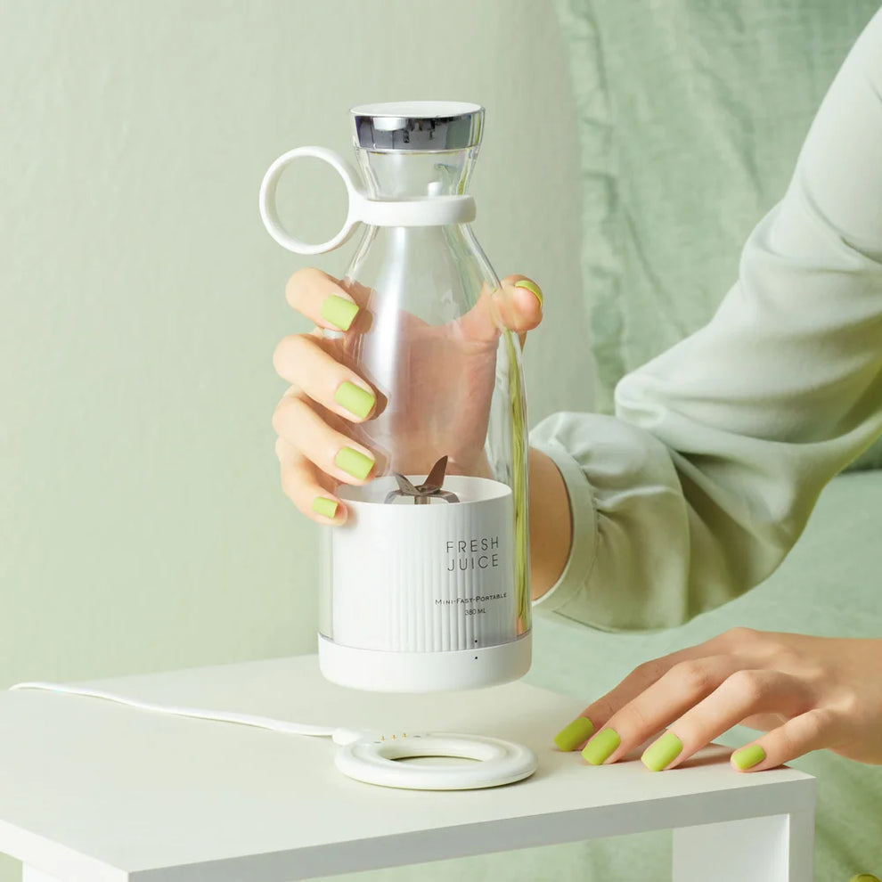 Bouteille Blender Portable – Préparez Vos Smoothies Partout !